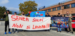 Da un mese senza stipendio, sciopero alla Brugnago di Avigliana
